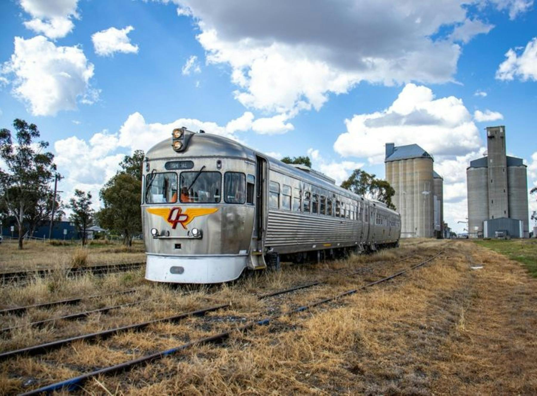 DownsSteam Toowoomba - The Commissioner Railmotor