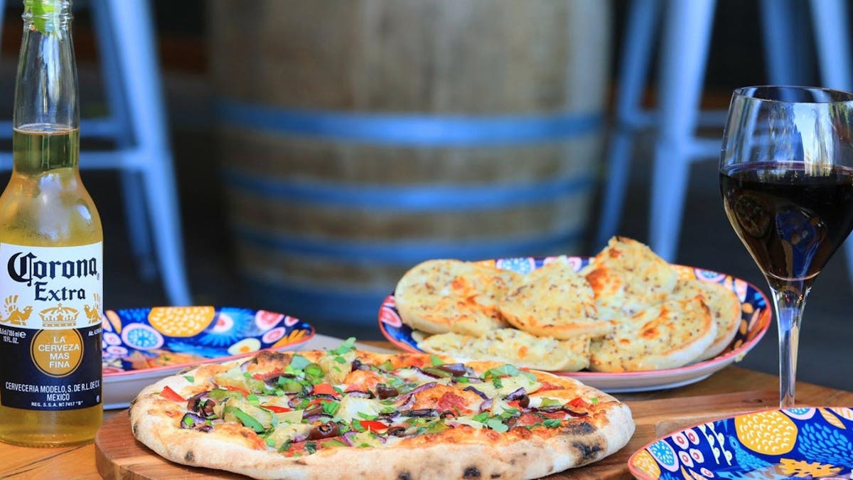 Poppy Joe's Bar & Pizza