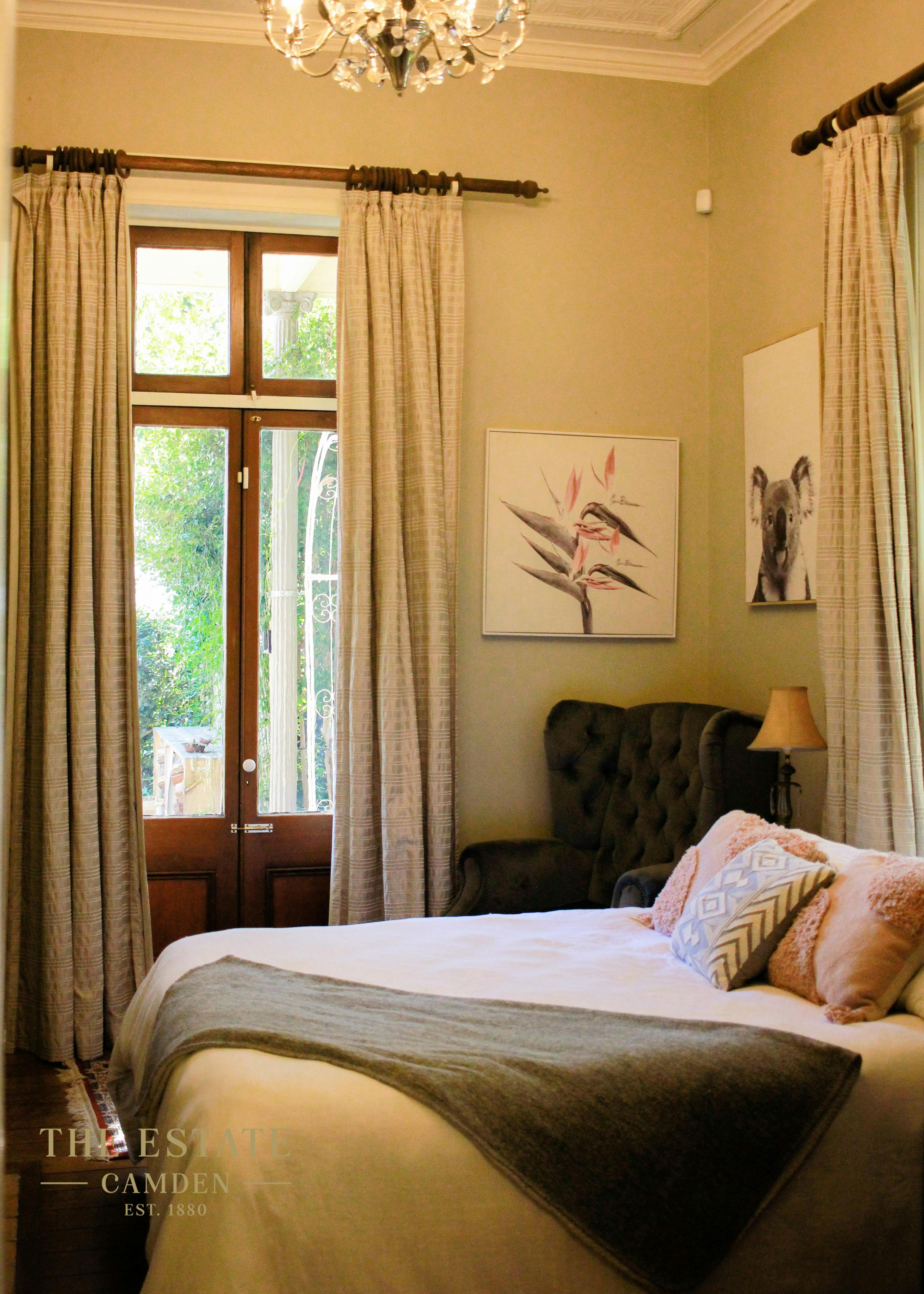 One of 5 Bedrooms