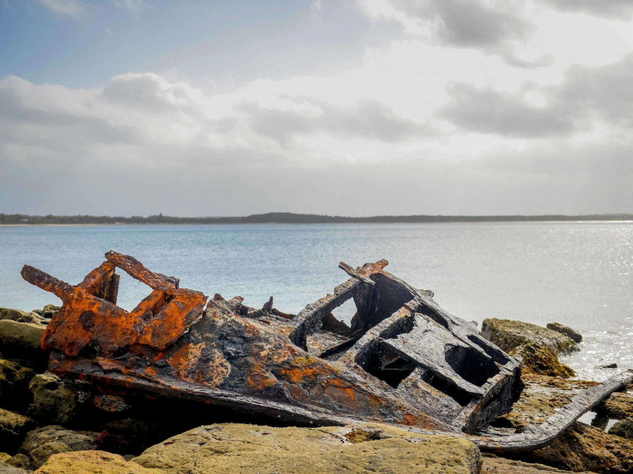 shipwreck, steamer, rocks, beach, currarong, shoalhaven, ss Merimbula