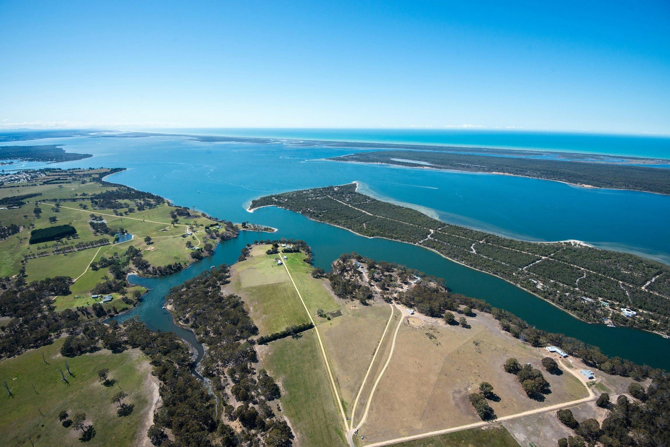 The Banksia Peninsula and Duck Arm