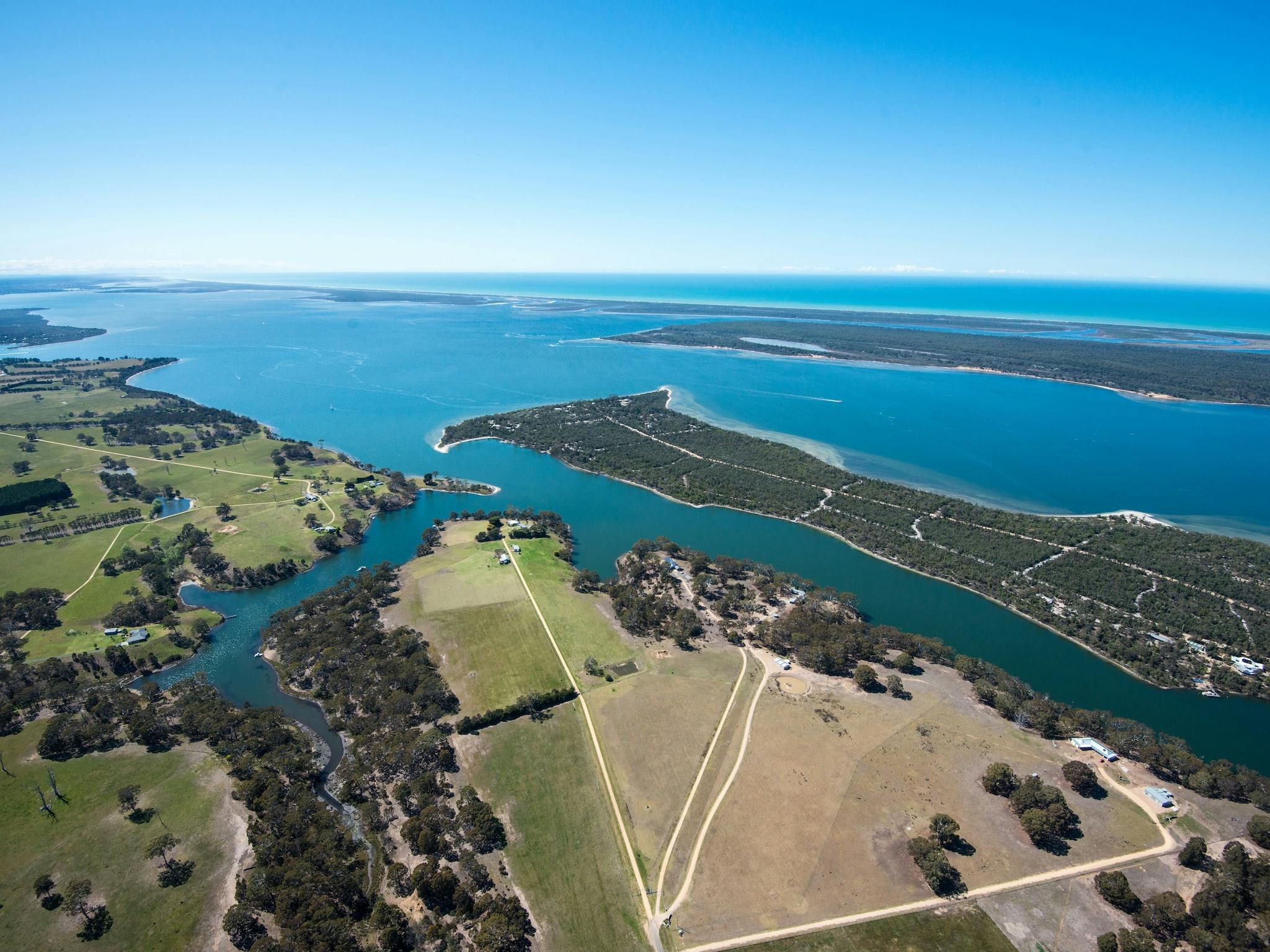 The Banksia Peninsula and Duck Arm