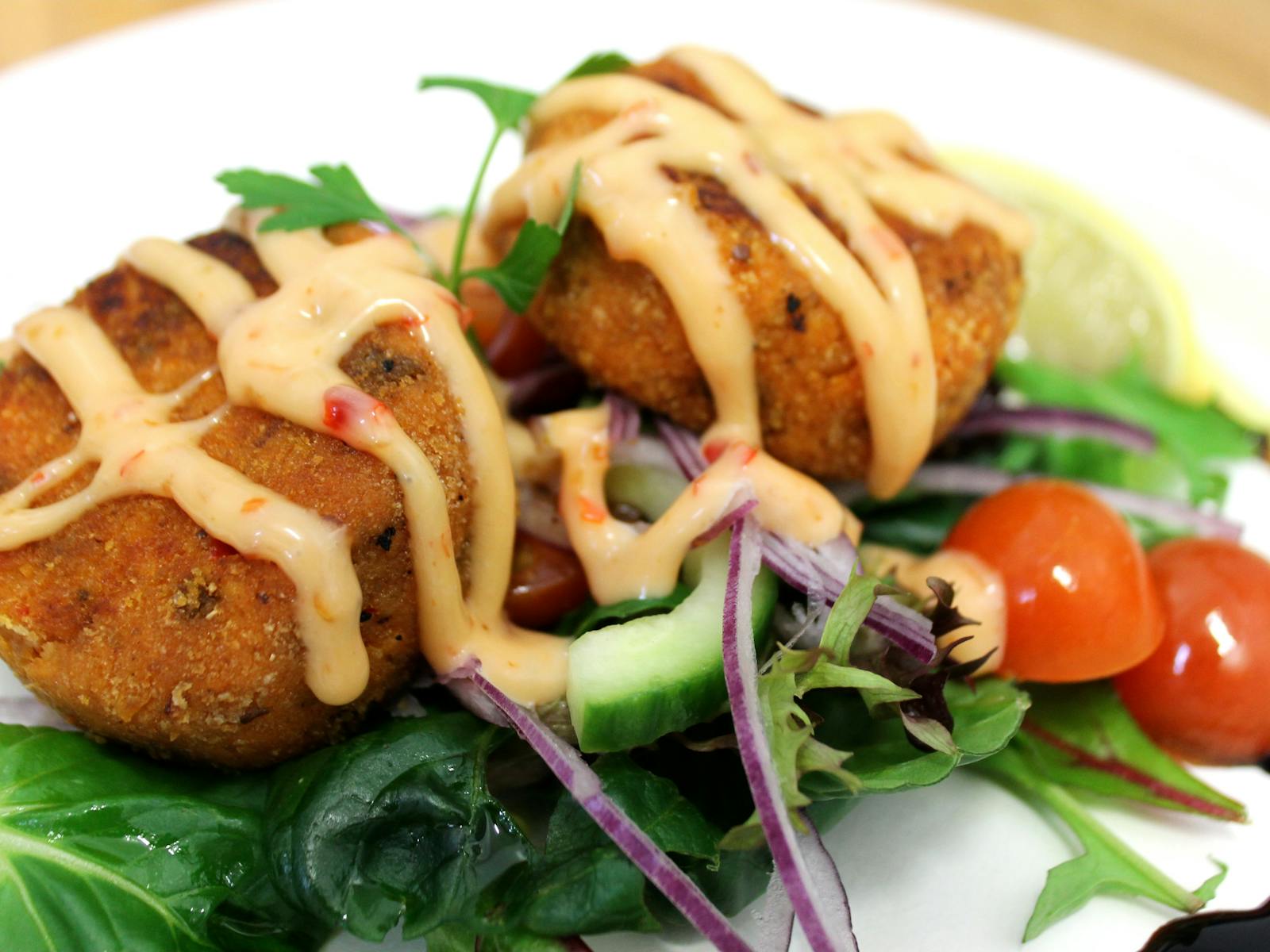 Salmon cakes