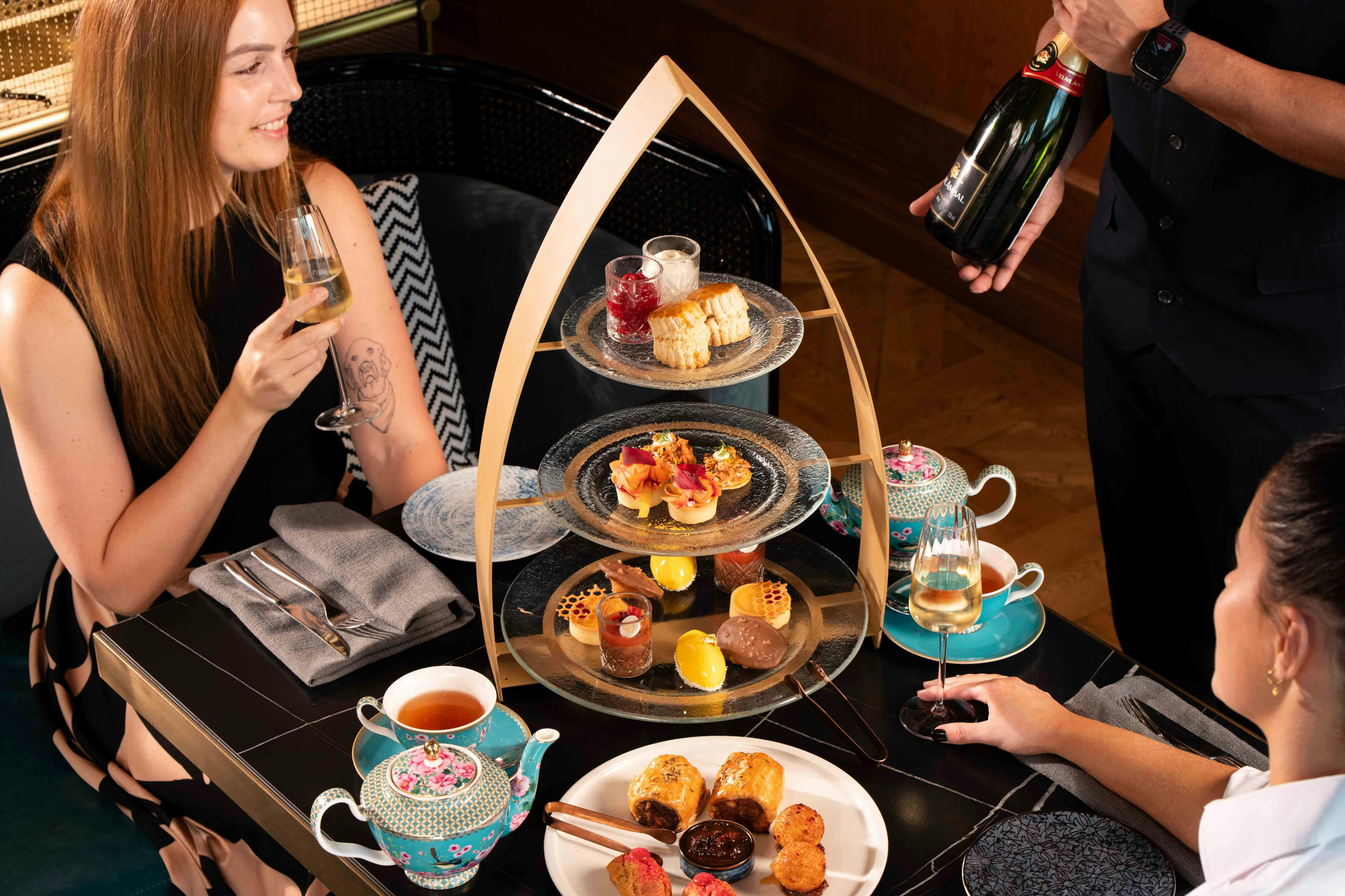 Sofitel-Sparkling-High-tea