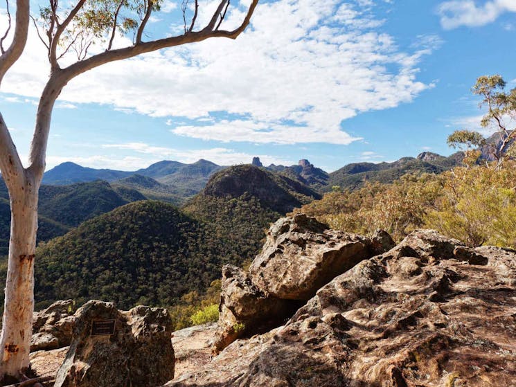 Frans Horizon lookout, Warrumbungle National Park. Photo: Rob Cleary