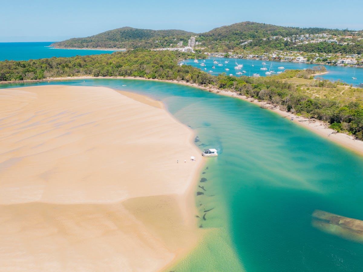 Sunshine Coast airport car seat hire, car seat hire noosa,cot hire noosa,noosa cot hire, pram hire