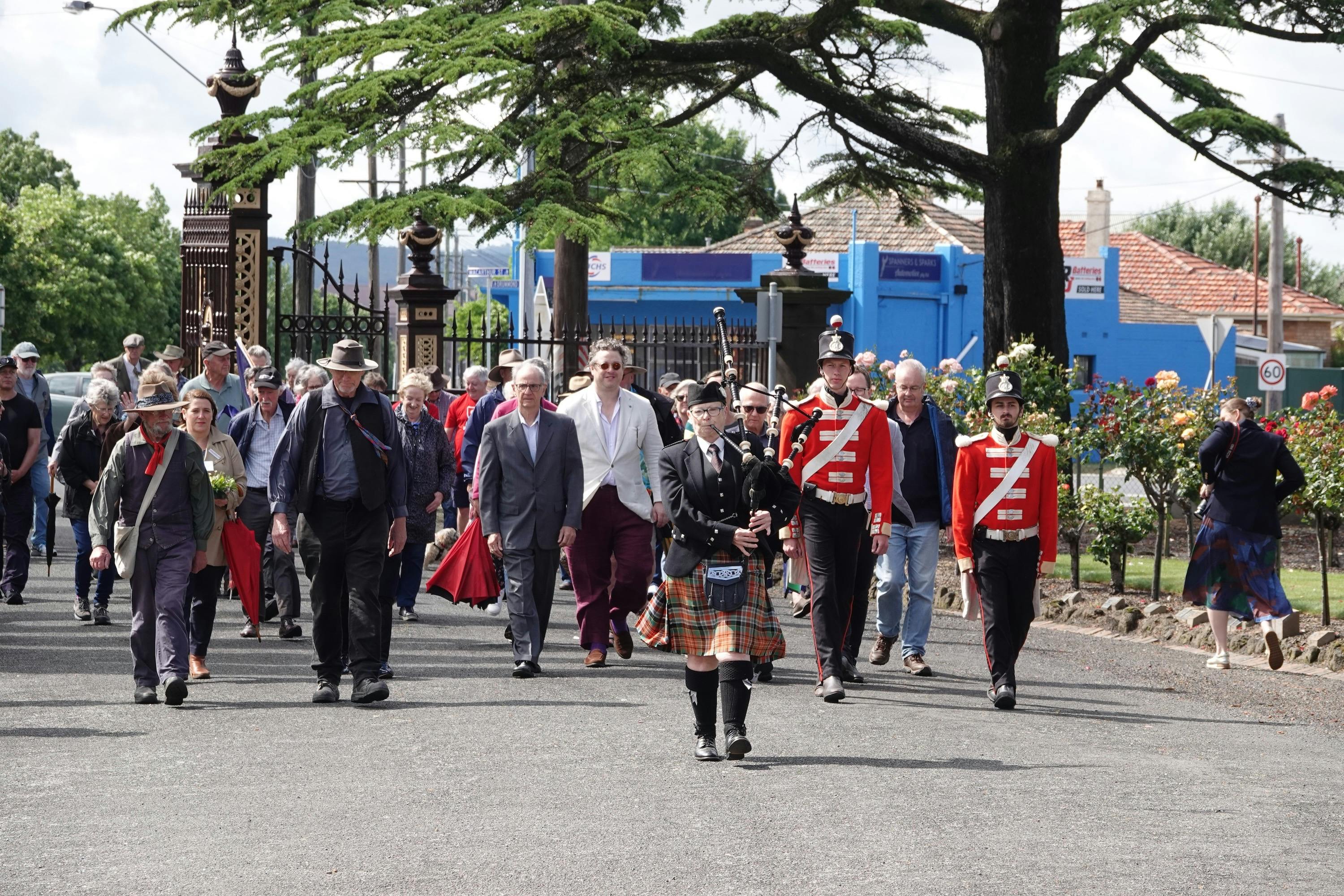 Eureka Day Ceremony at Ballarat Old Cemetery