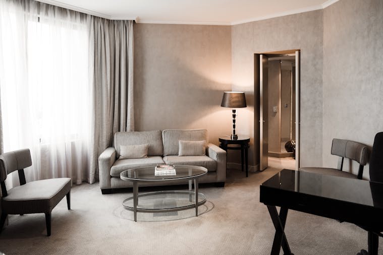 King Executive Suite