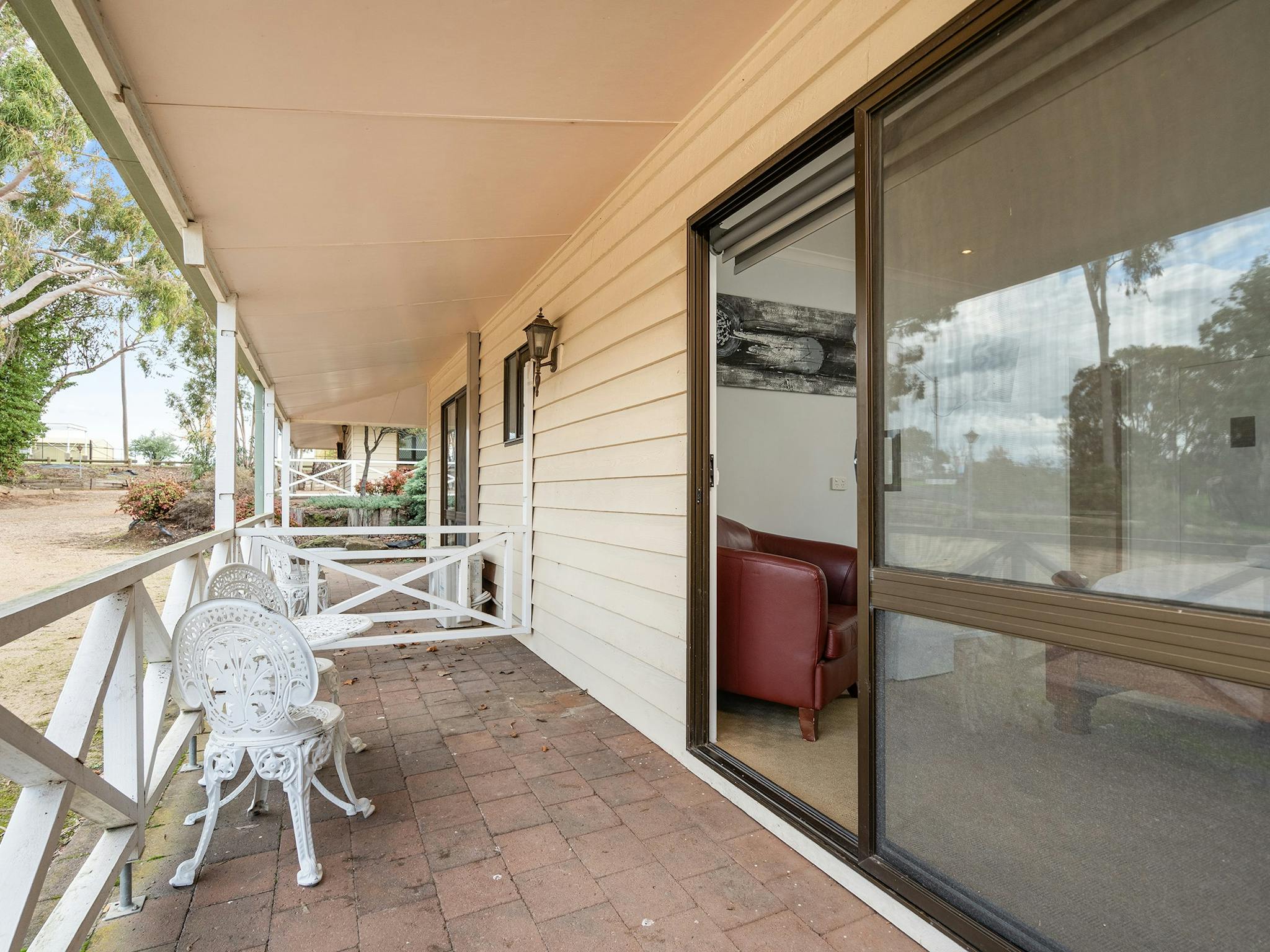 Motel Standard King Room