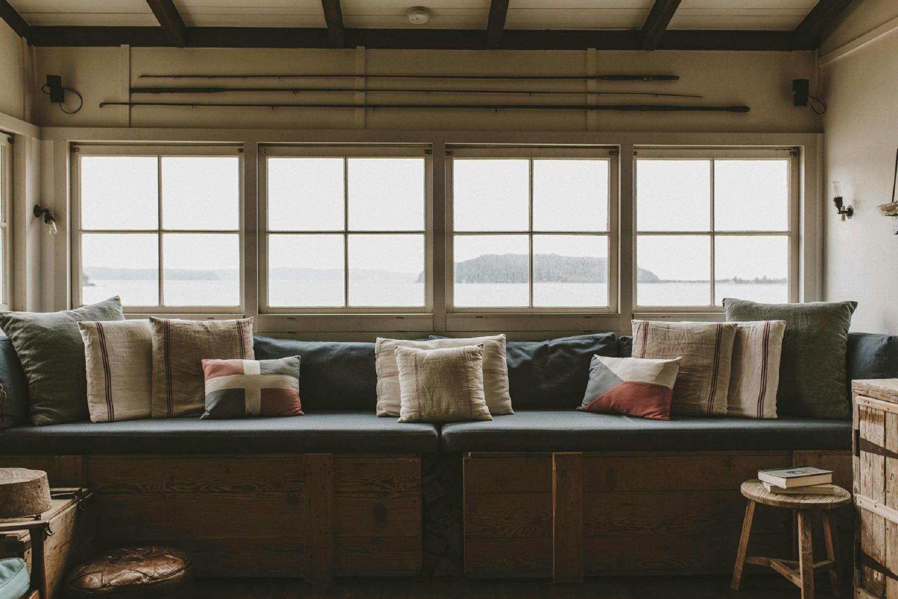 The Little Black Shack Lounge