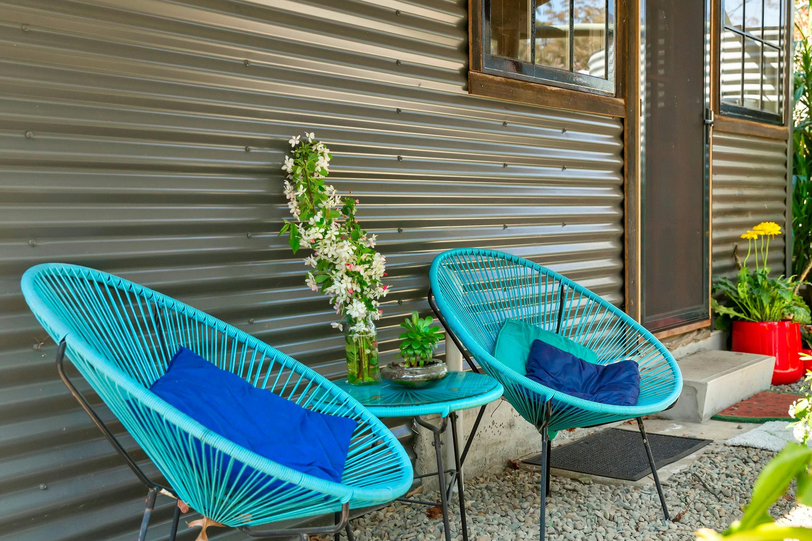 リラックスして世界が通り過ぎるのを見てください