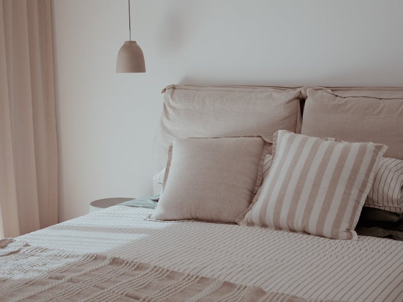 Bedroom showing luxury bed.