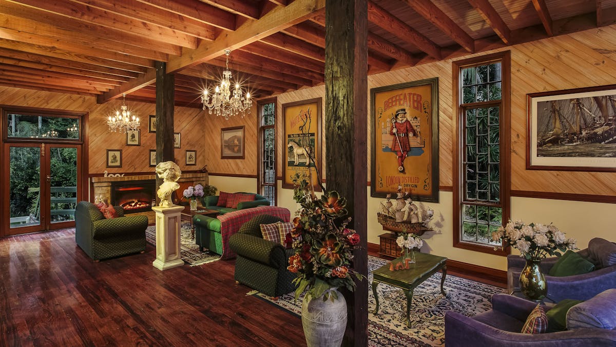 Guest Lounge