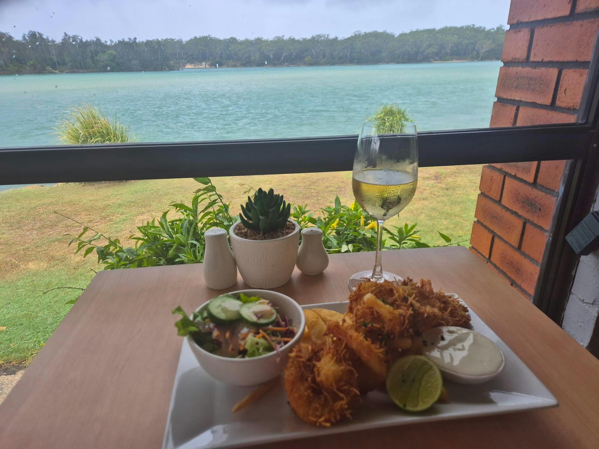 The Island Restaurant is highly regarded by Locals and Visitors alike. Enjoy freshly cooked flavour.