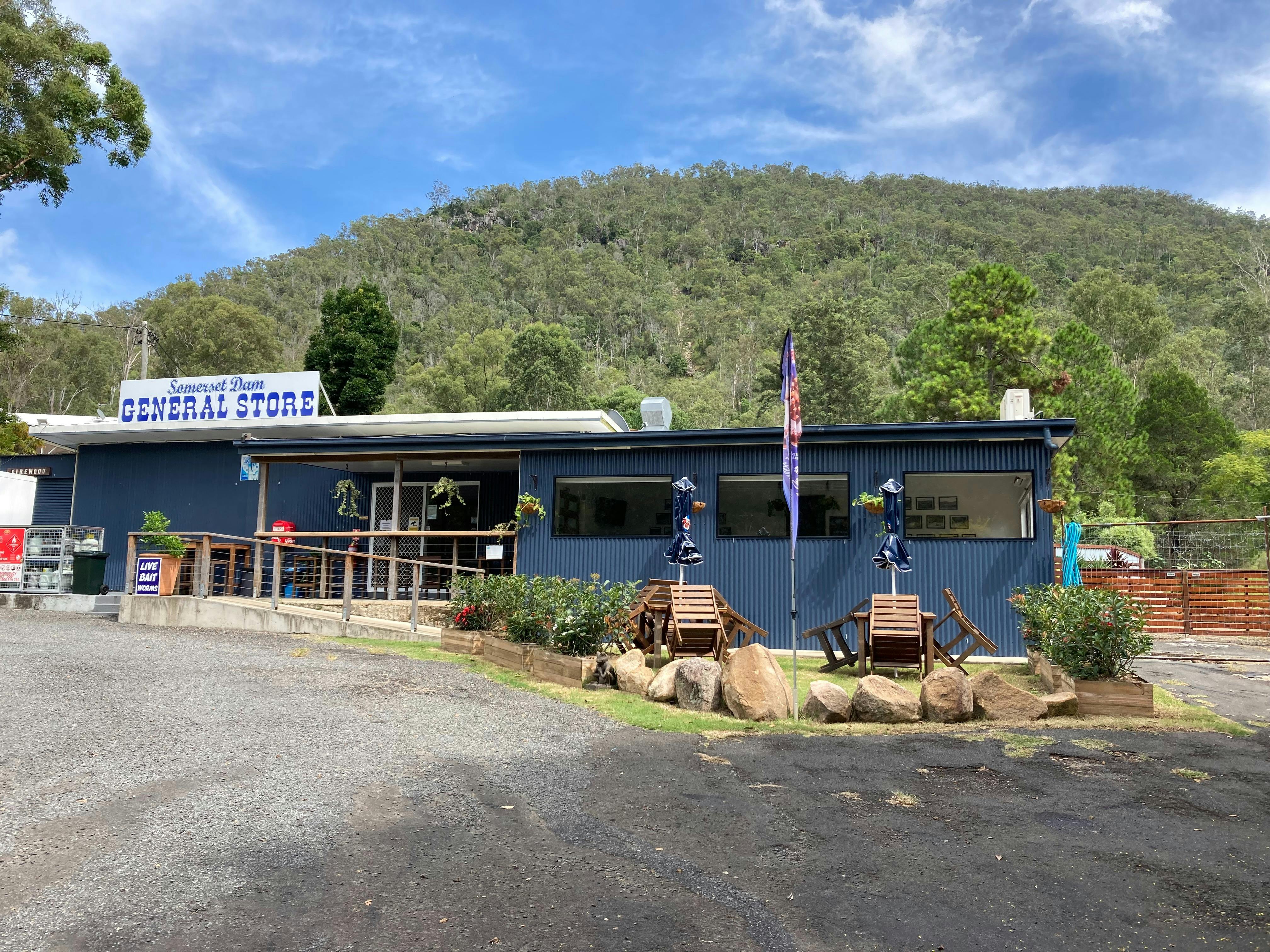 Somerset Dam General Store