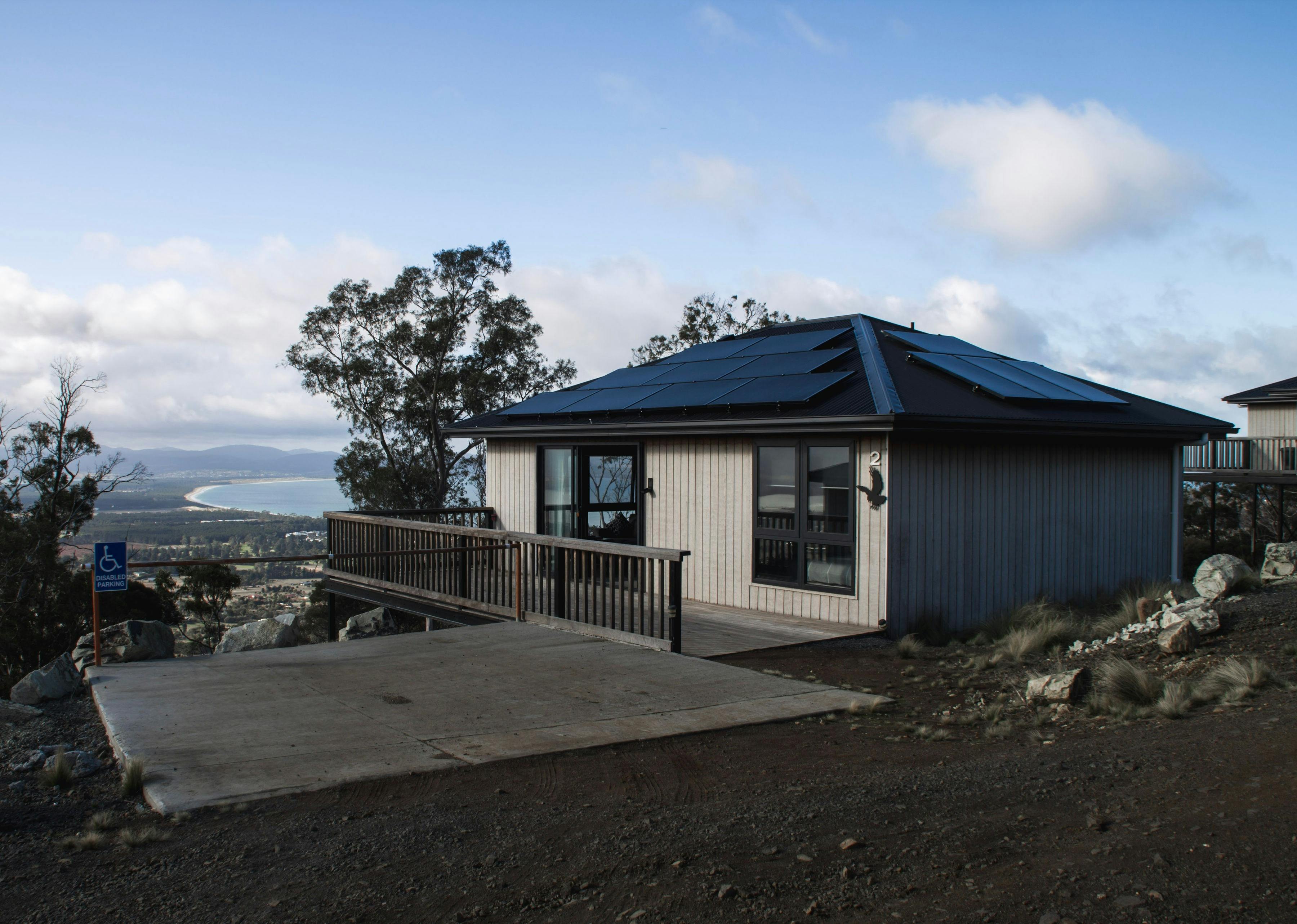 Exterior of Seaview Eagle cabin with step-free access