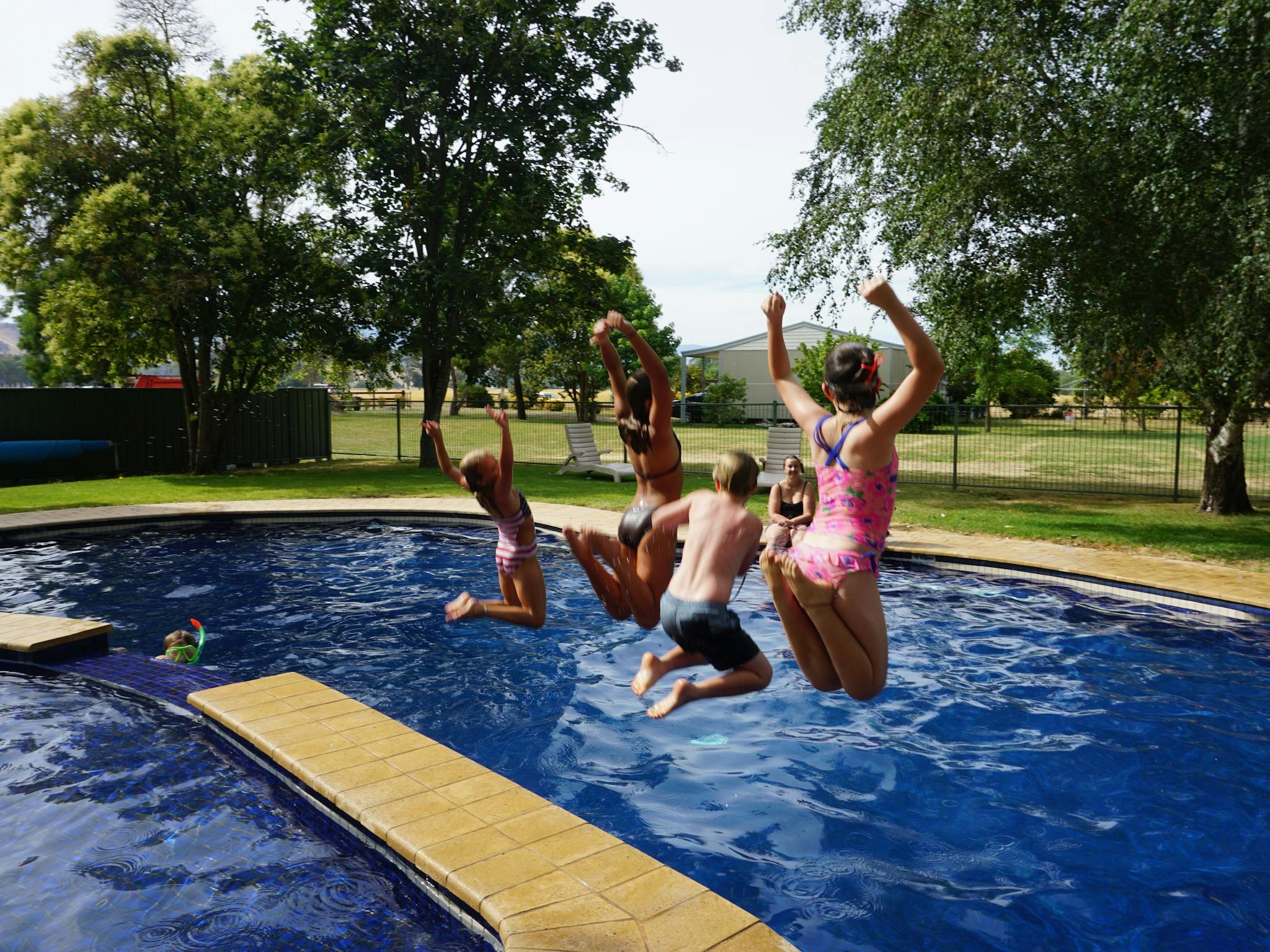 Swimming pool