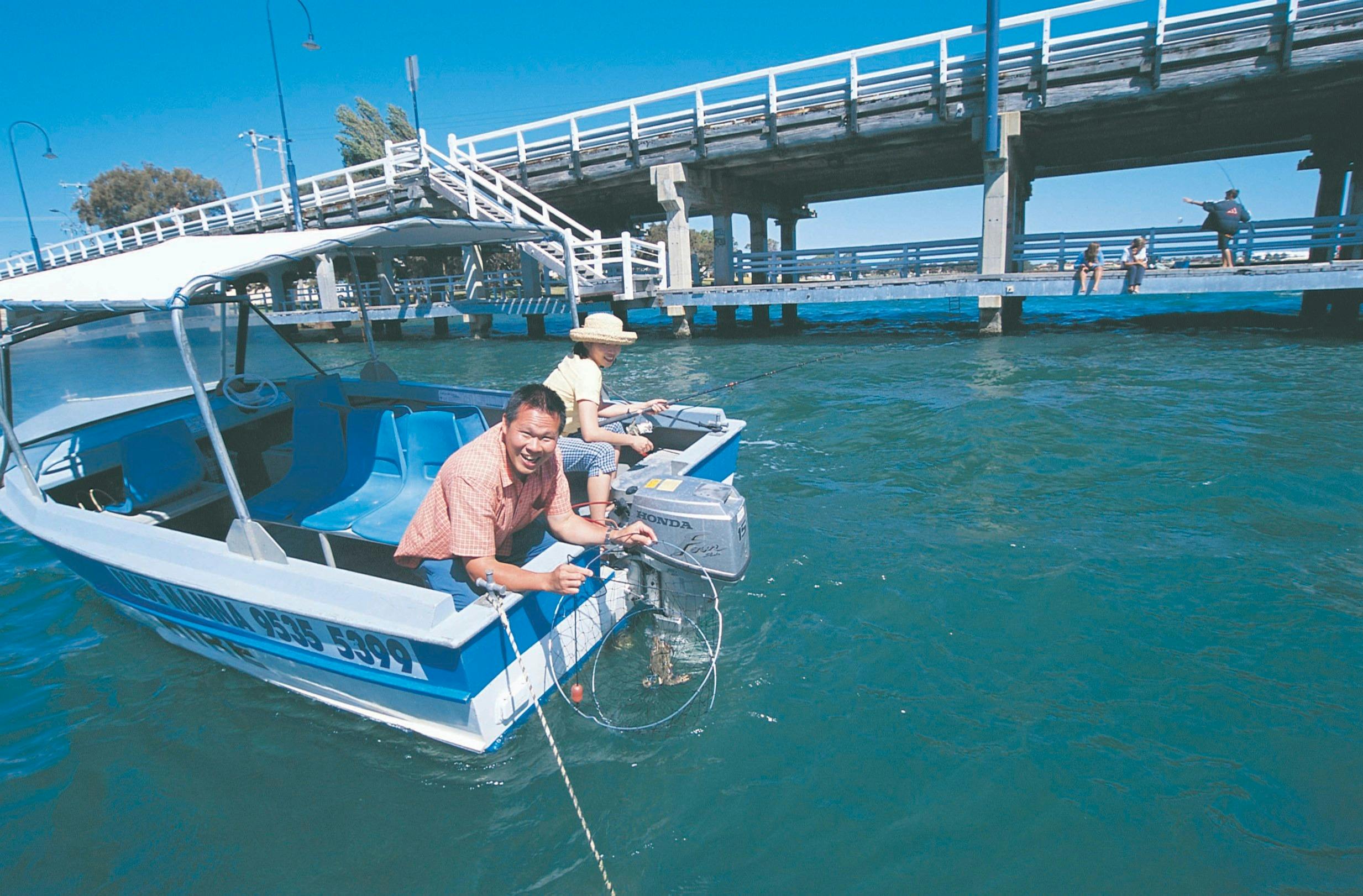 Crabbing at Mandurah, Western Australia