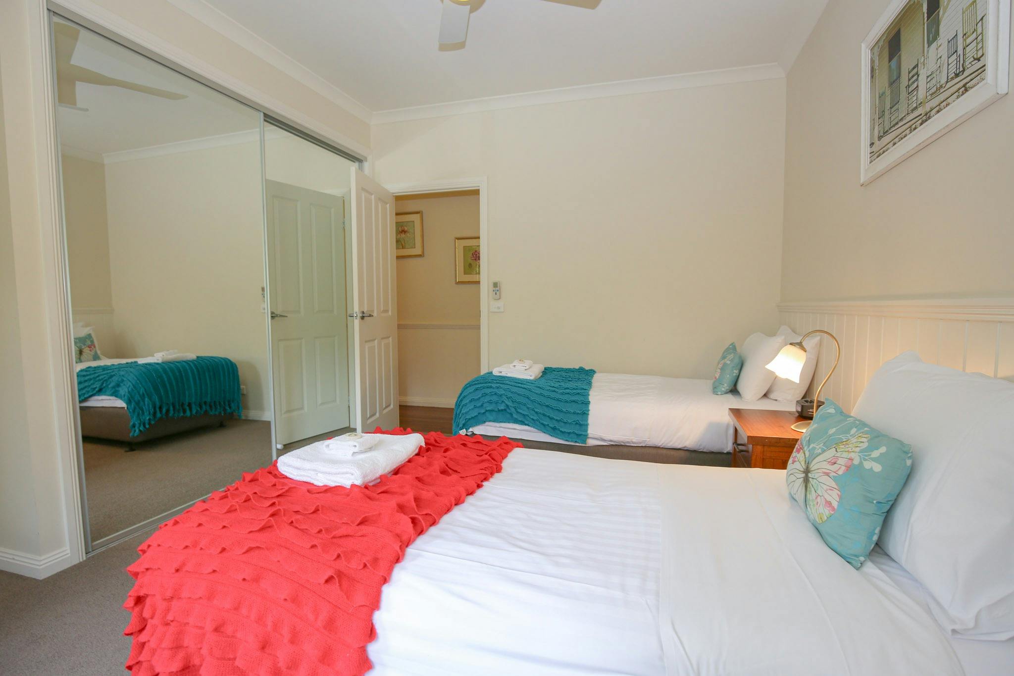 Family Group Couple Accommodation in Bright Harrietville Alpine Valley Getaways