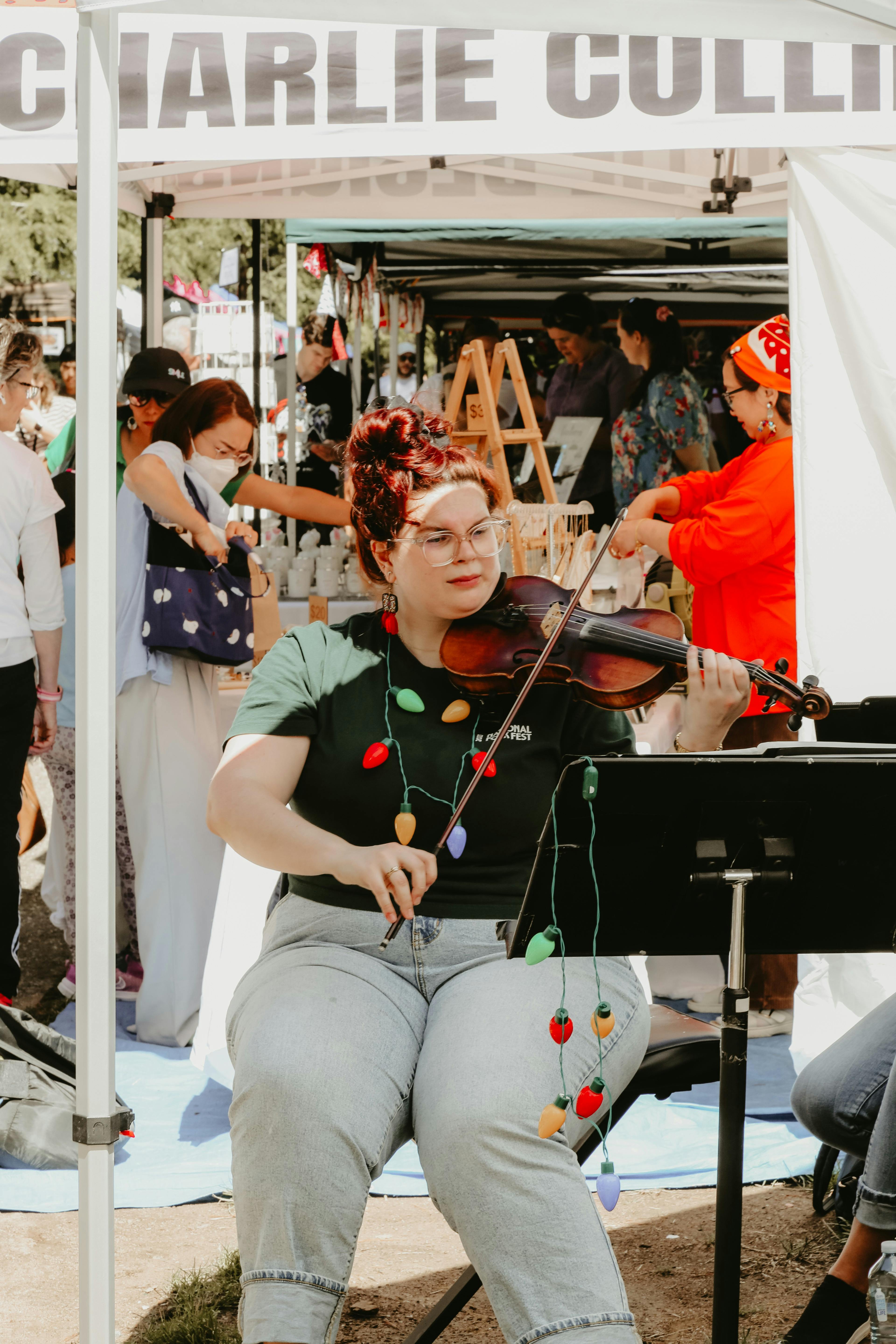 Christmas Performer at Haig Park Village Markets