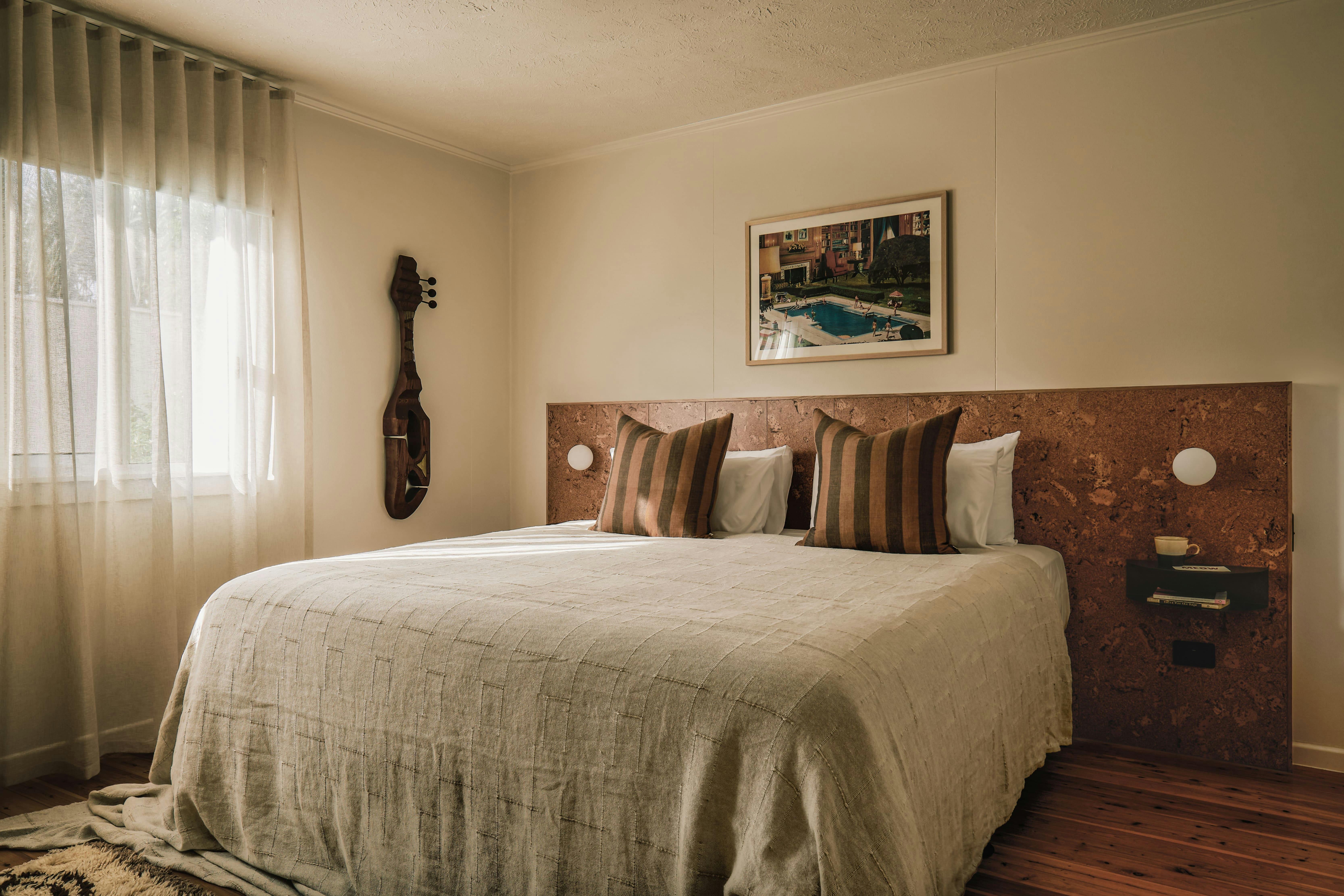 Bungalow - Luxury King bedroom