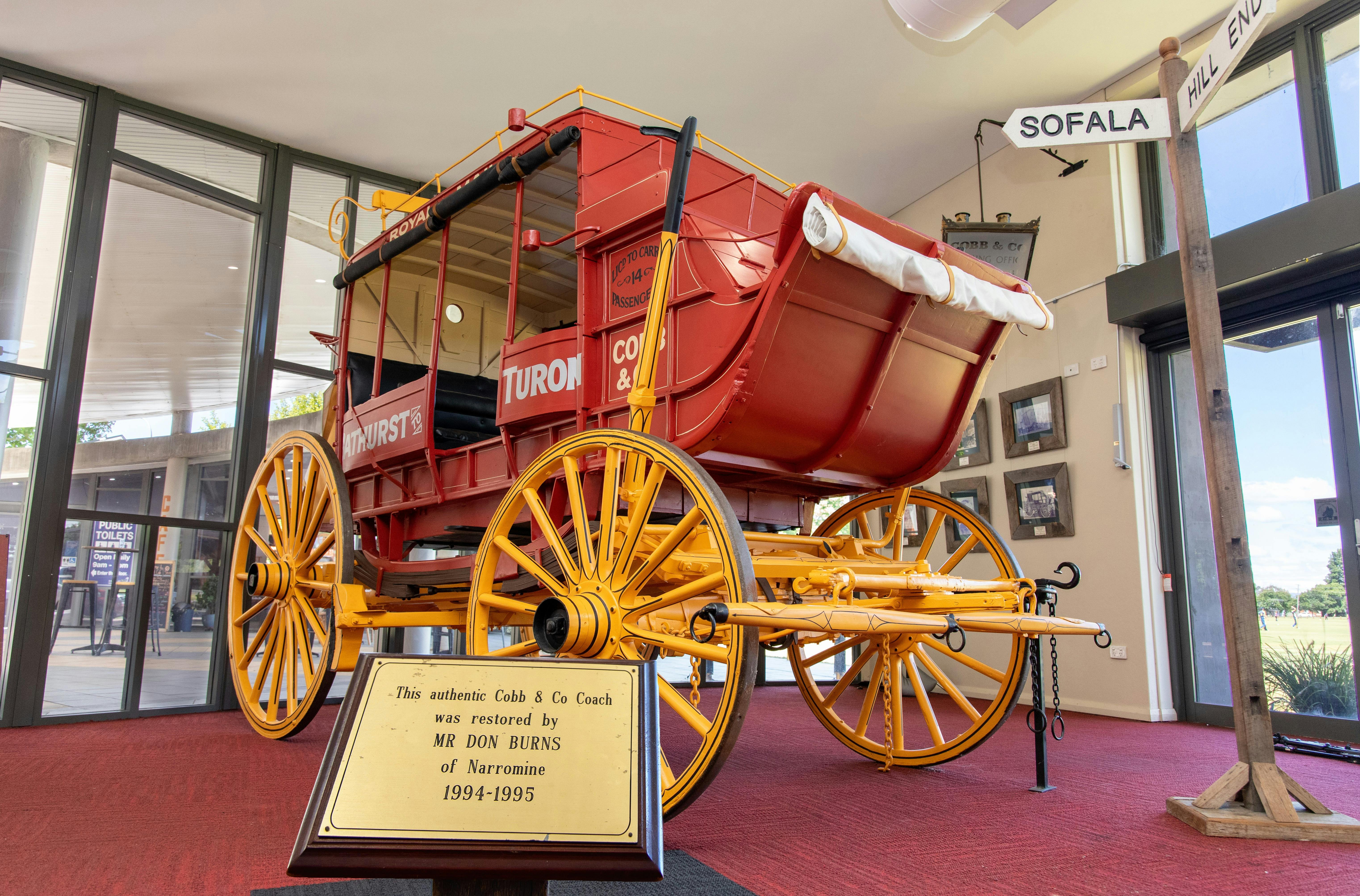 Cob and Co Coach at Bathurst