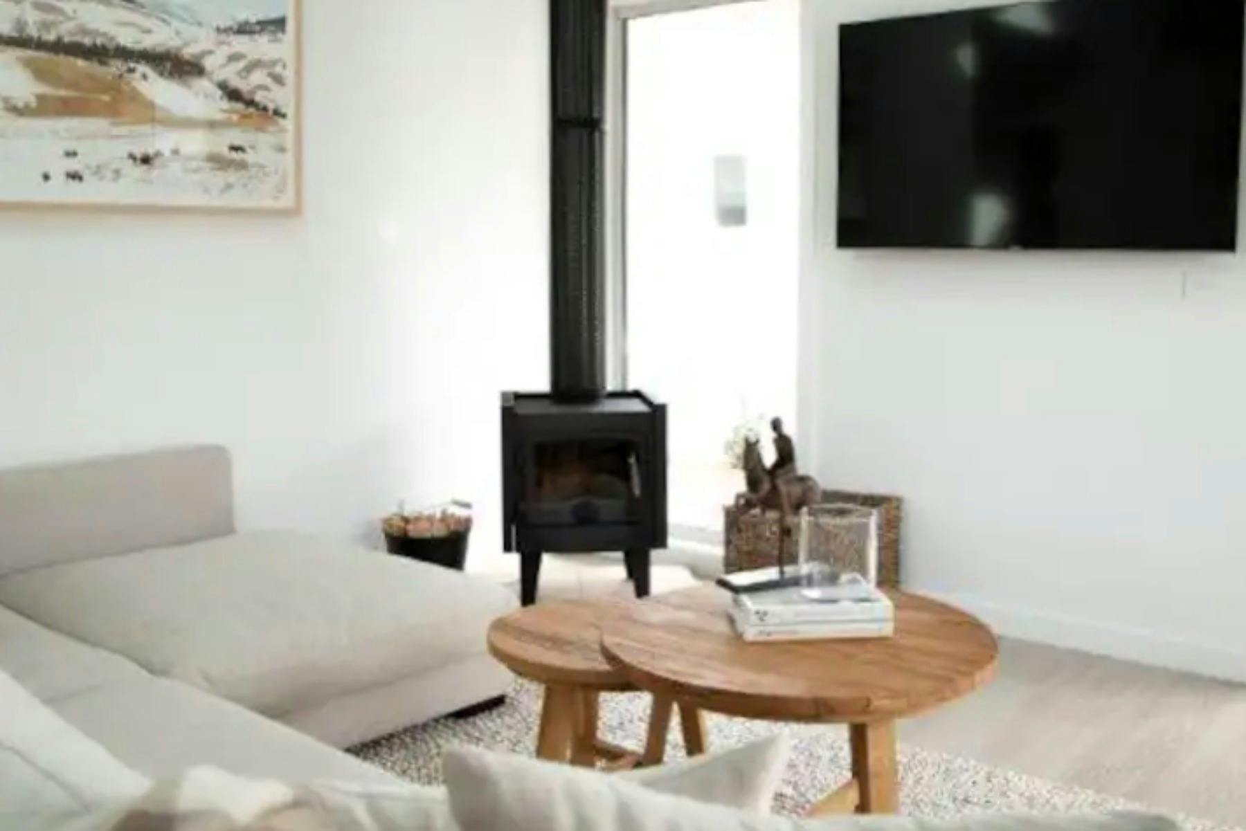 The Tradesmans Cottage two - Lounge