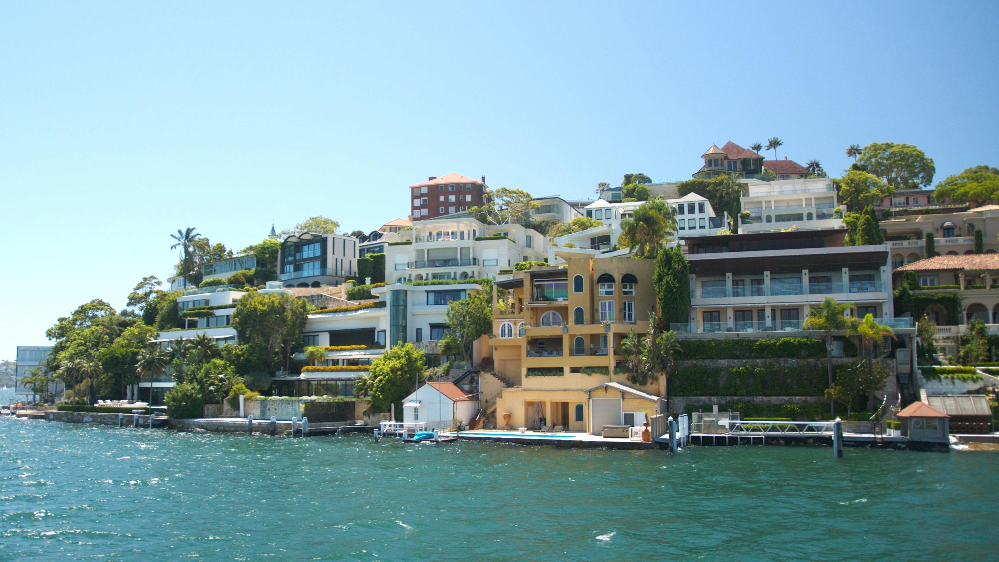 scenic waterfront on Sydney Harbour