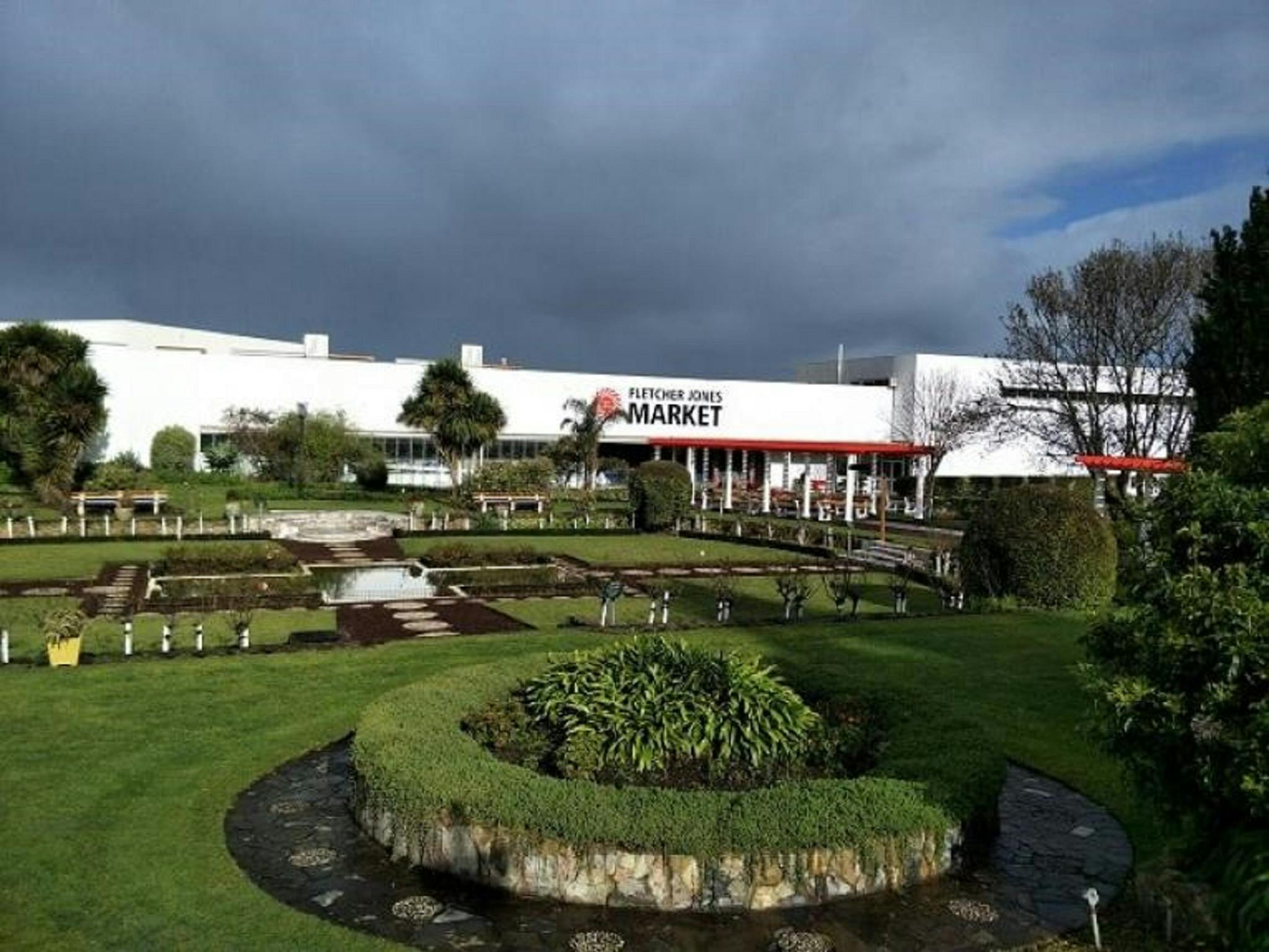 Fletcher Jones Market