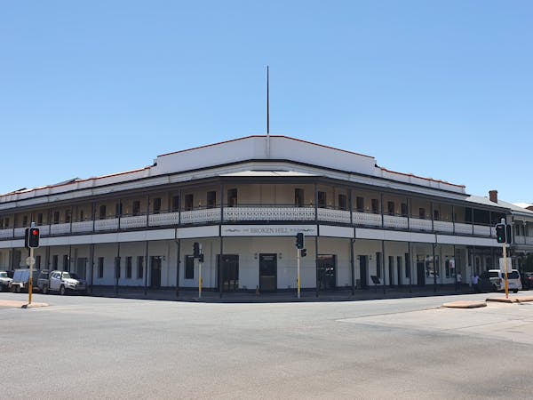 The Broken Hill Pub