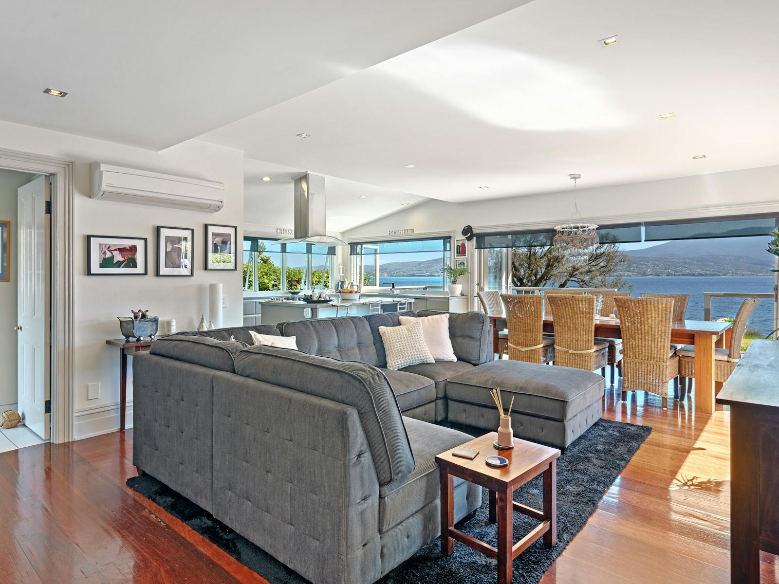 stayinhobart.com.au