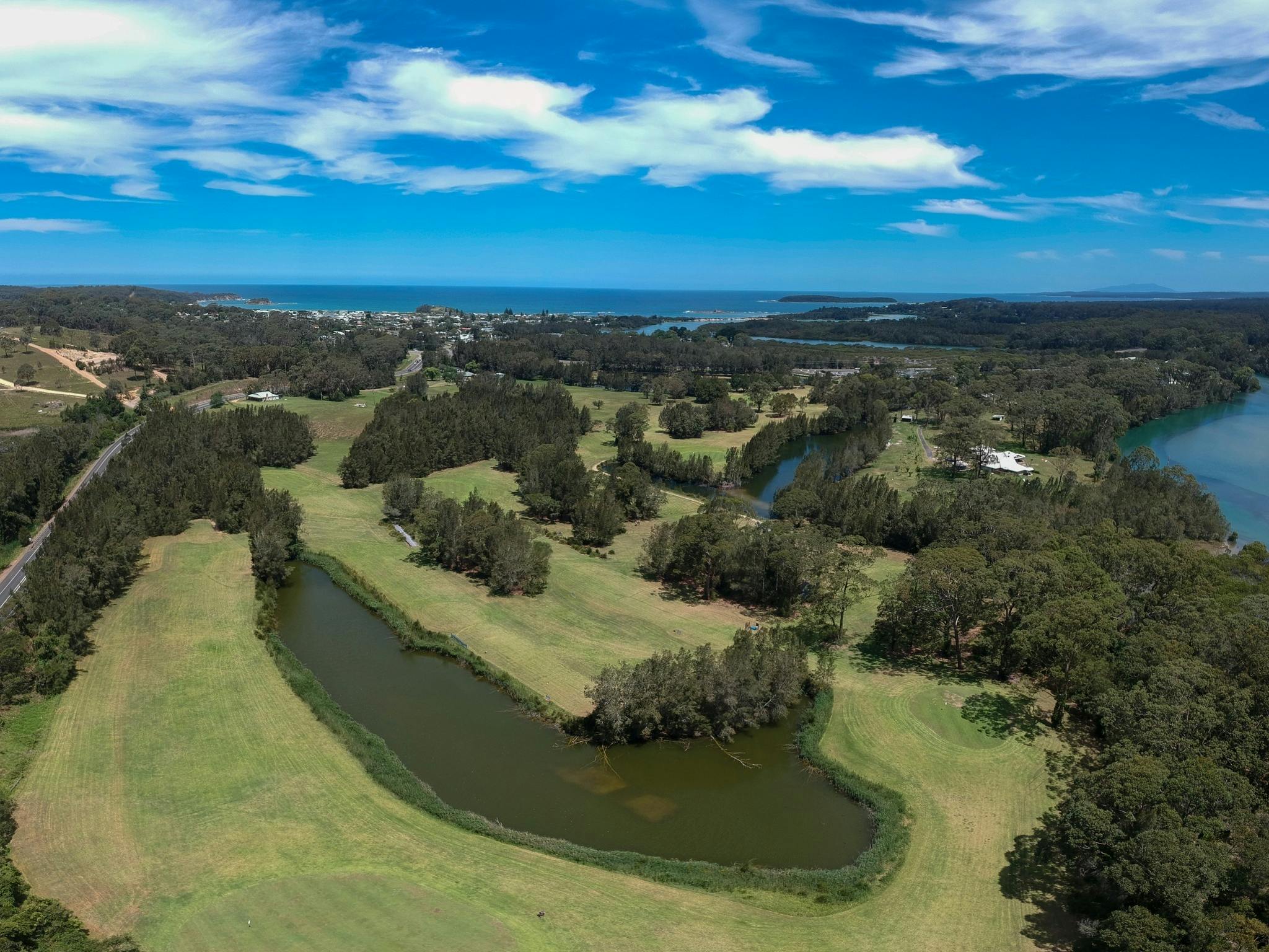 Golf near Mogo