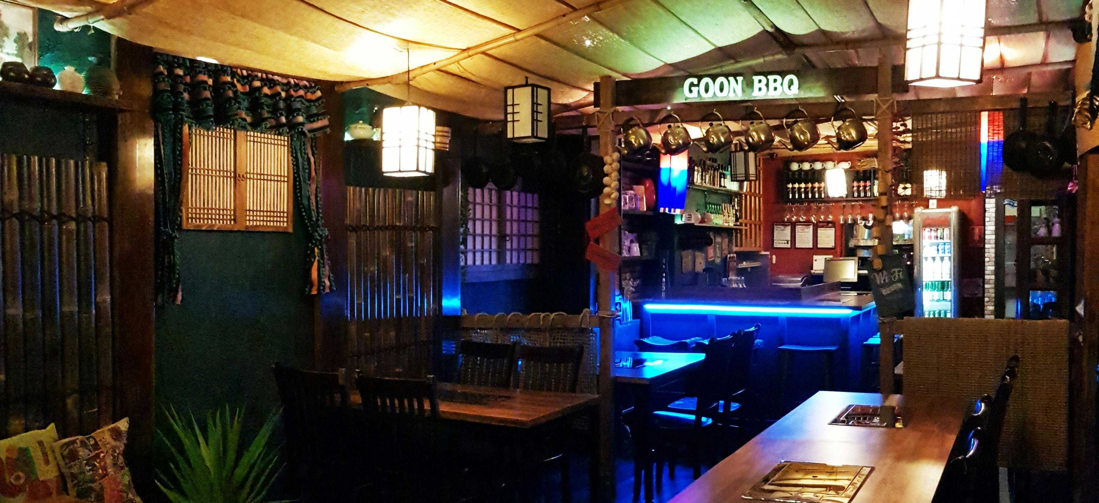 Goon bbq interior