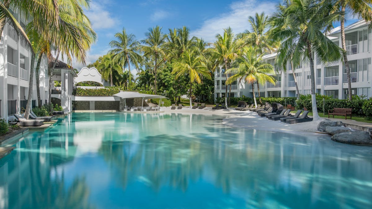 Peppers Beach Club - Swimming Pool
