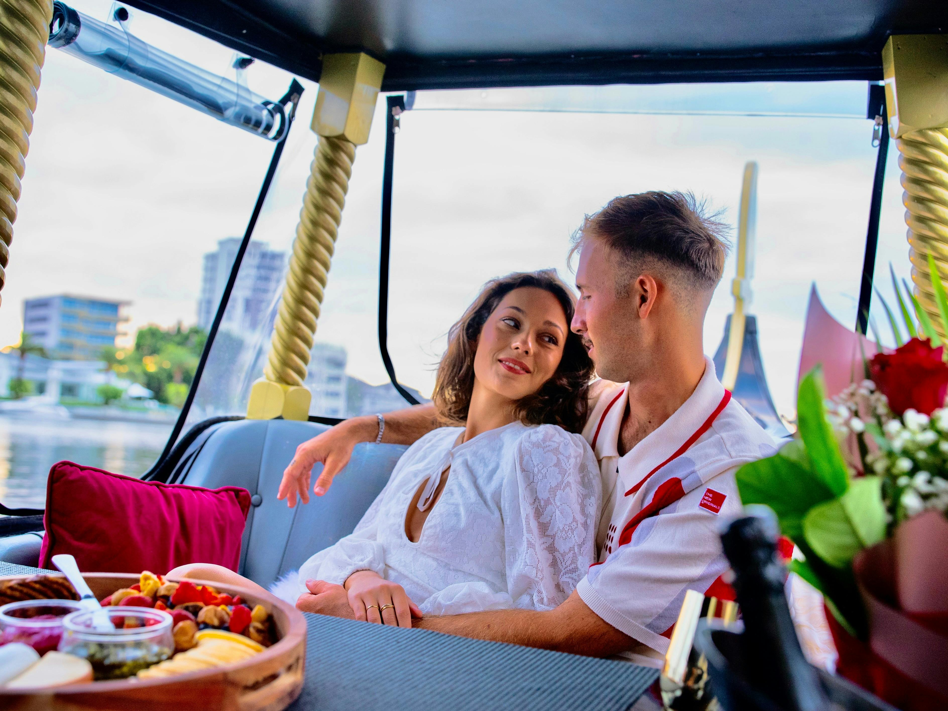 Private cruising, delicious food and drinks, and unforgettable Gold Coast views
