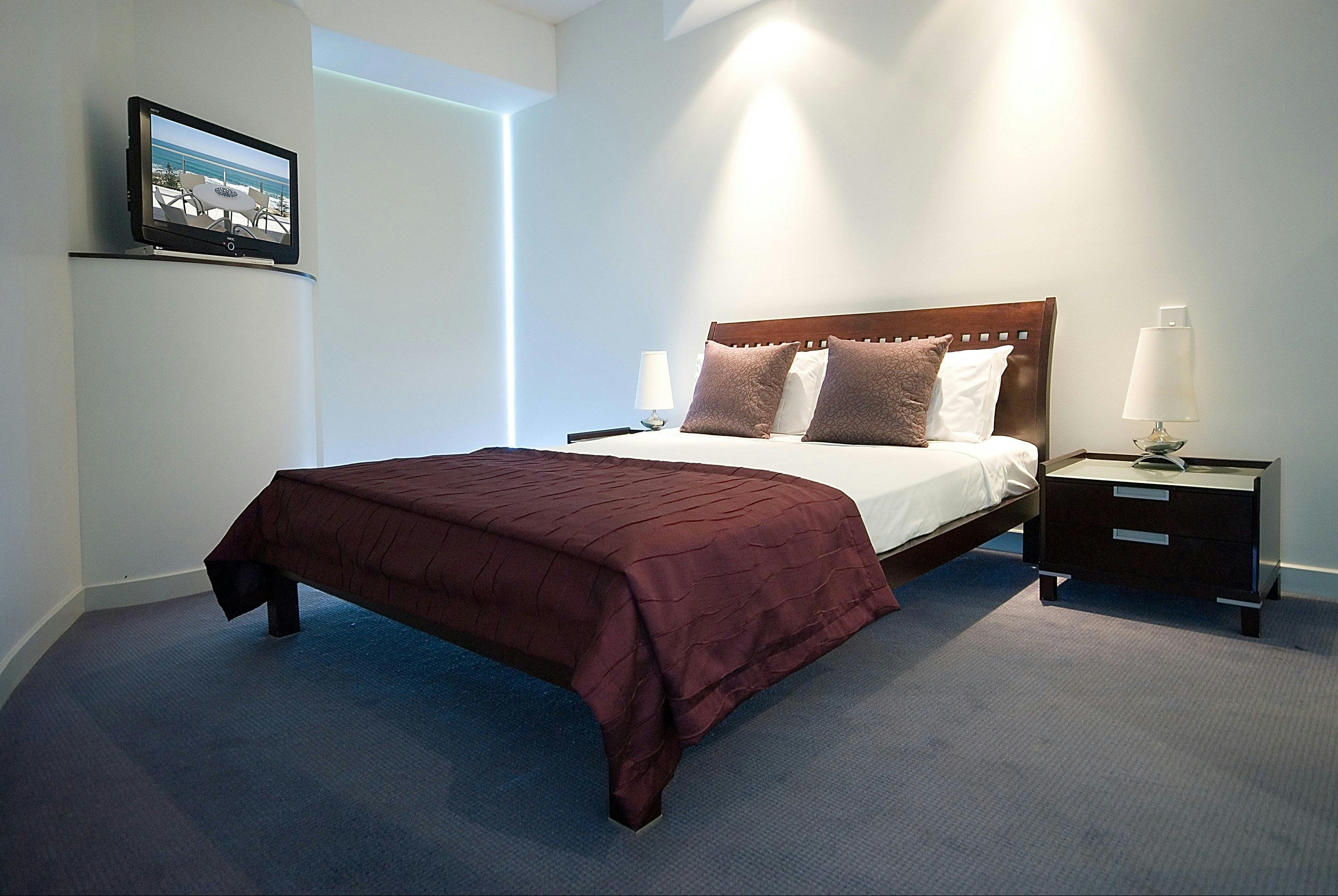 2 or 3 Bedroom Apartment