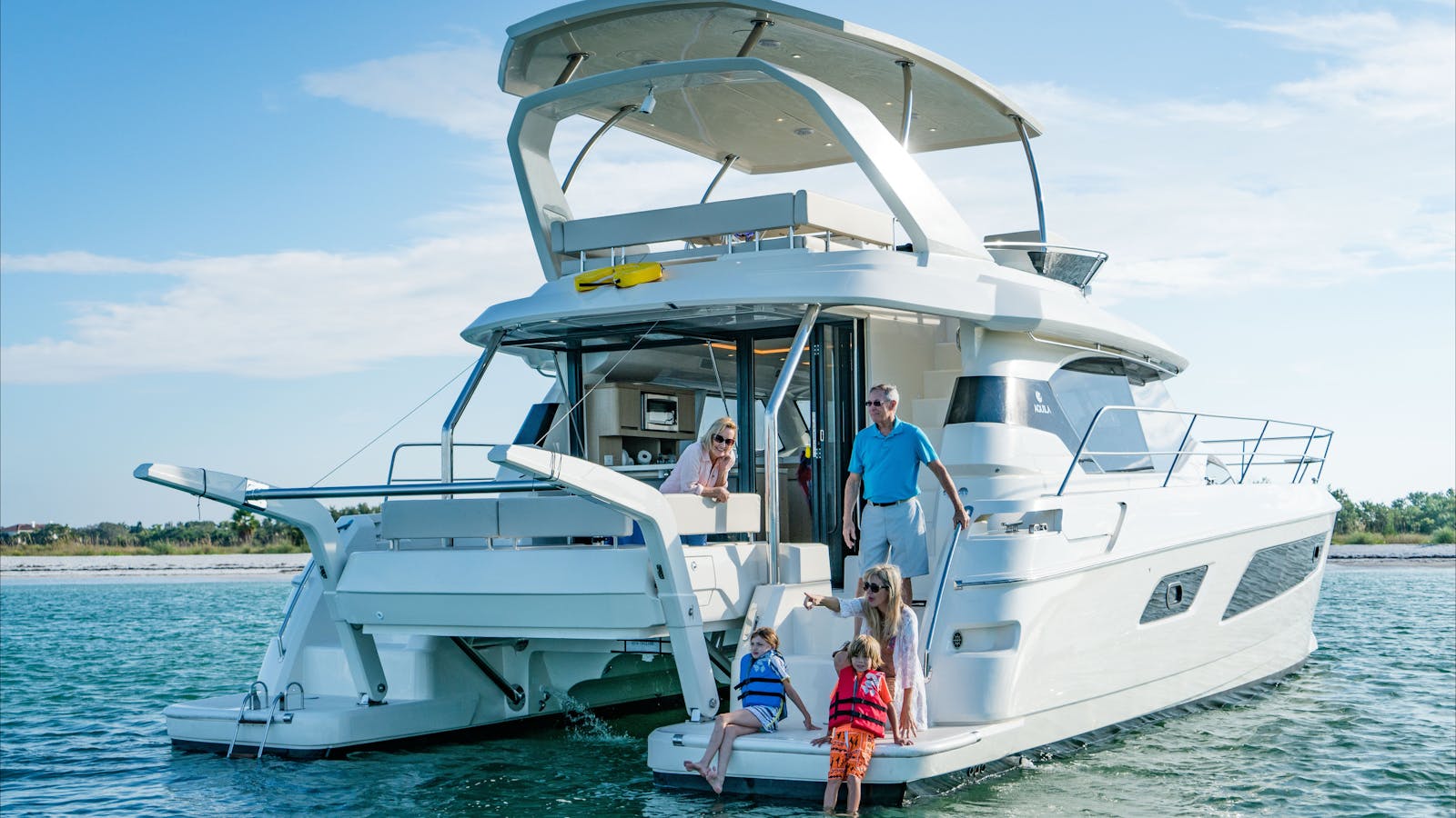 Luxury Yachts Whitsundays