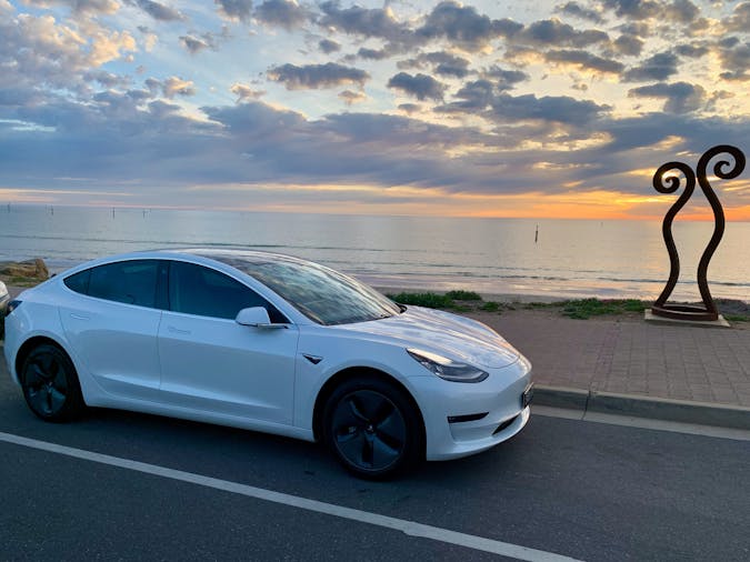 Scenic TourDemonstration in a Tesla Model3 EV