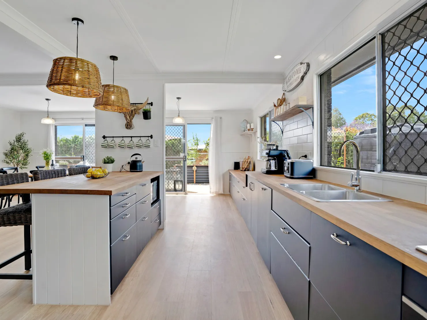 Large kitchen for preparing a meal for the whole group