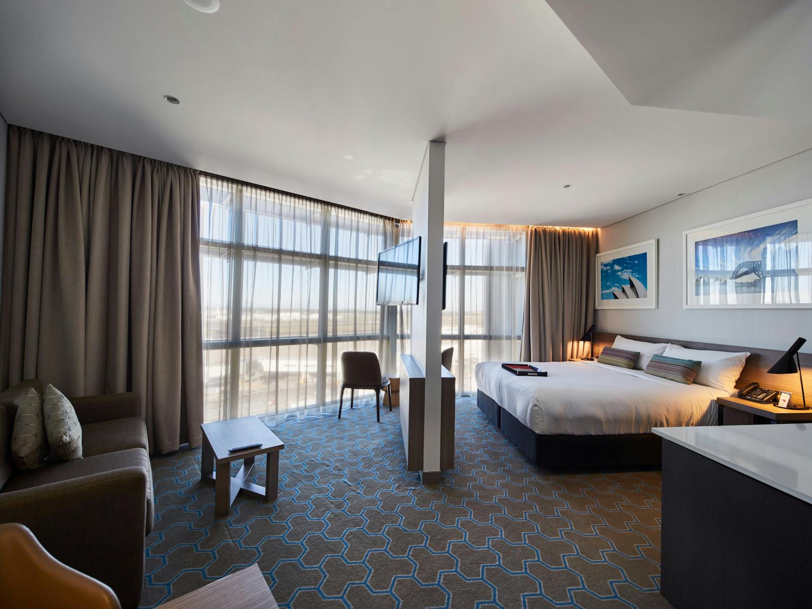 デラックスキングスイート