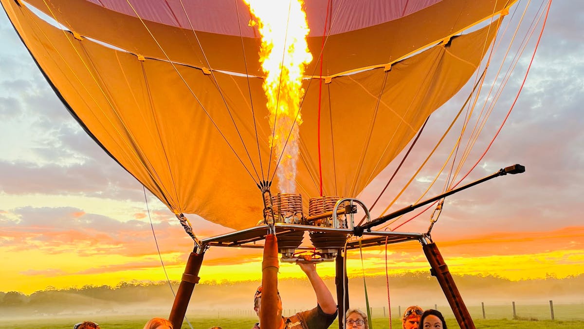 Sunrise balloon flights