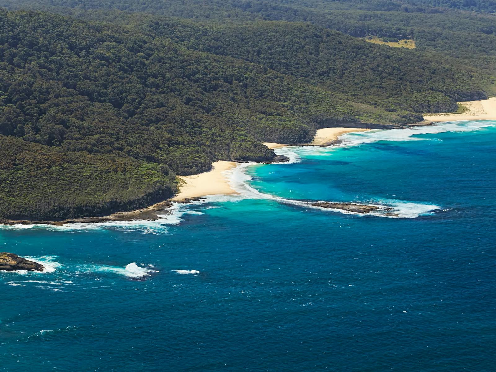 Dawsons Island Beach