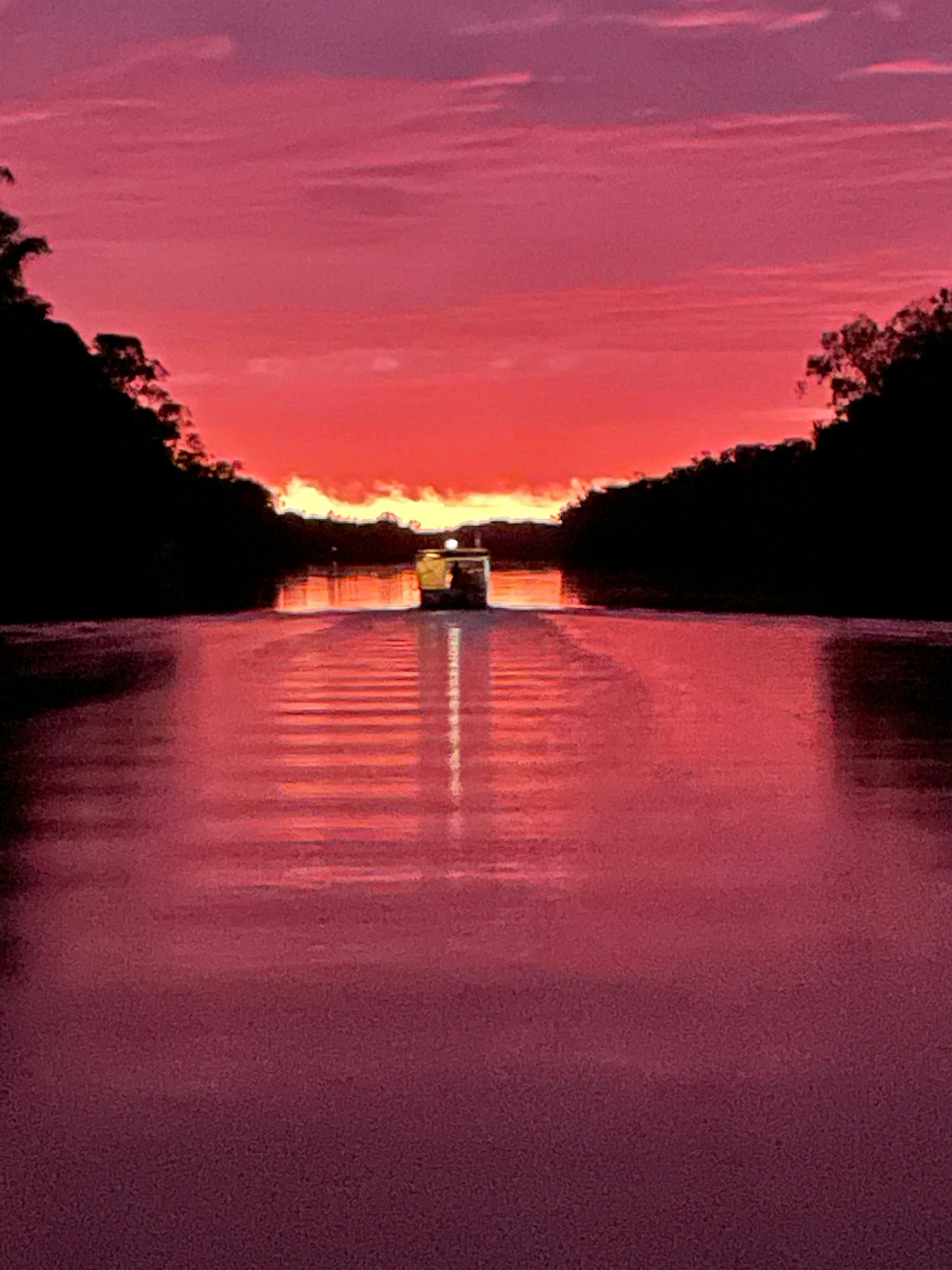 Colour splendid, River beautiful