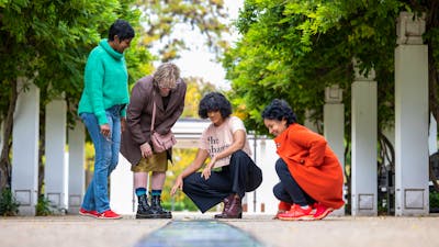 Tour group visits fountain