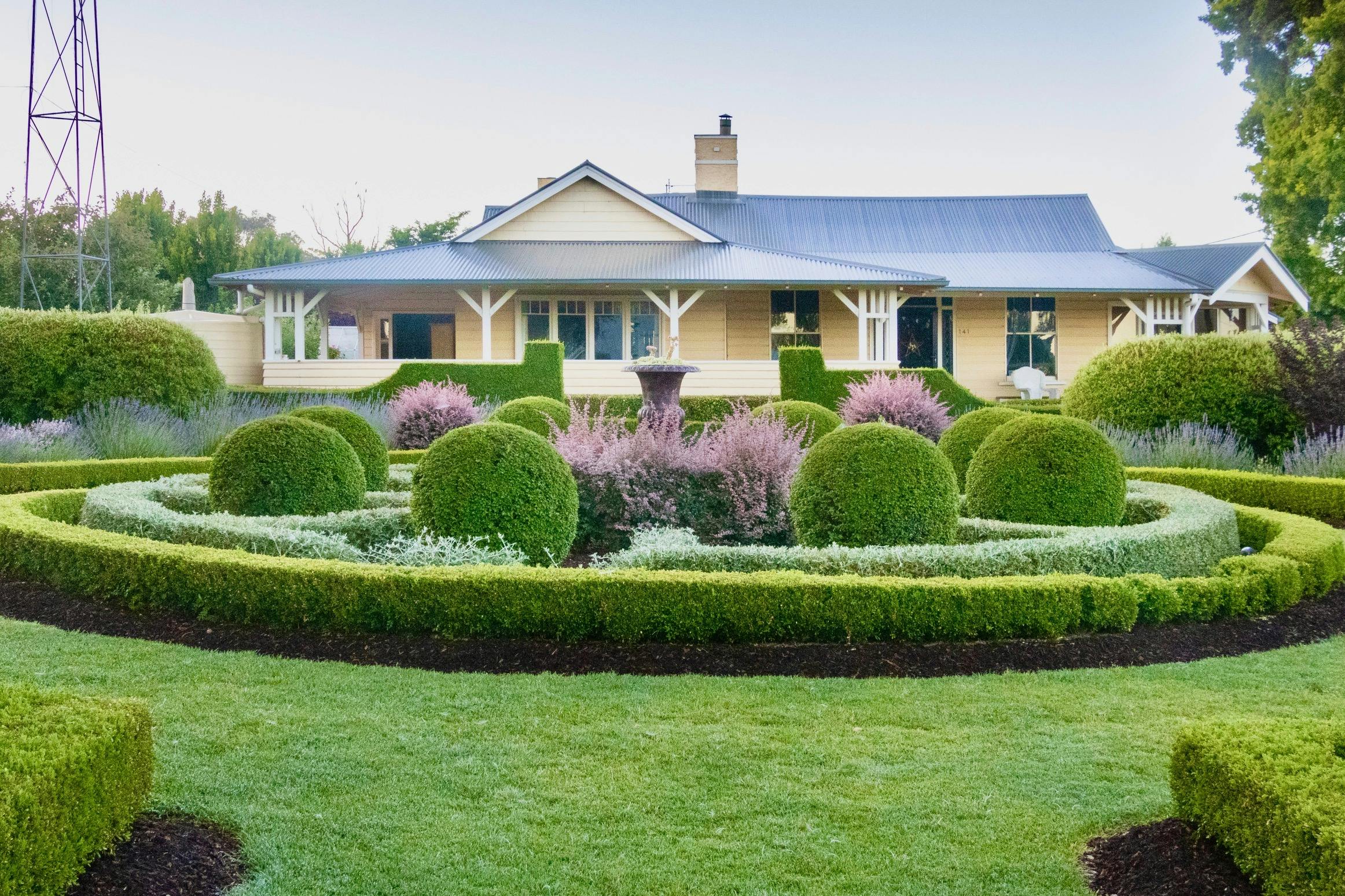 The Bungalow & Ivy Leaf Chapel
