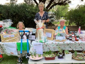 Lions Club Markets