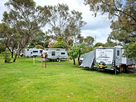 Acclaim Pine Grove Holiday Park, Chadwick, Western Australia