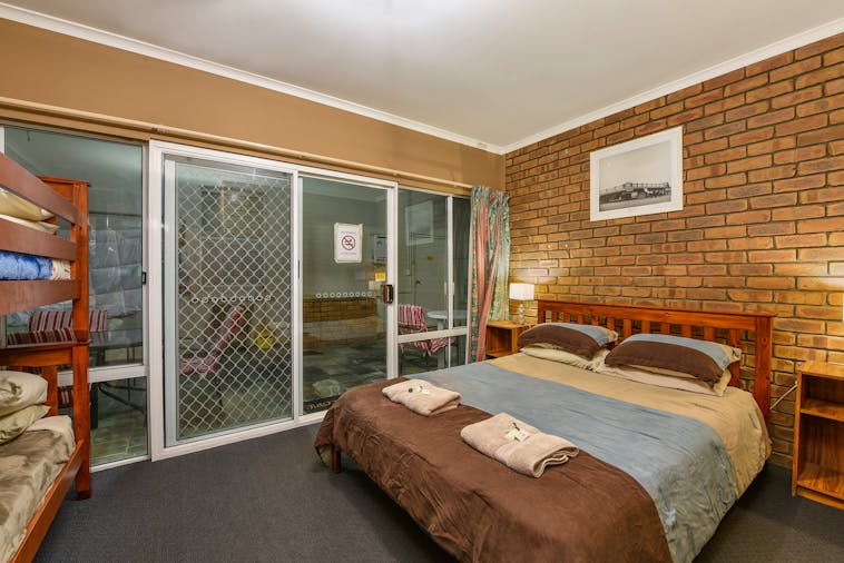 Family Room sleeps 4