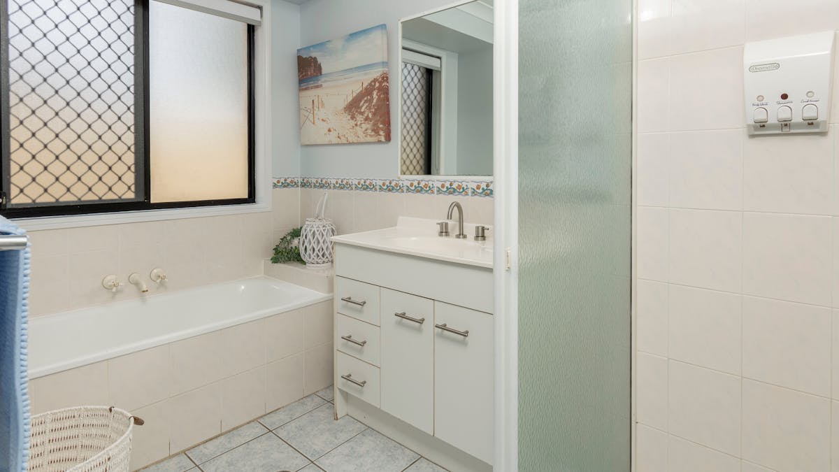 Main bathroom