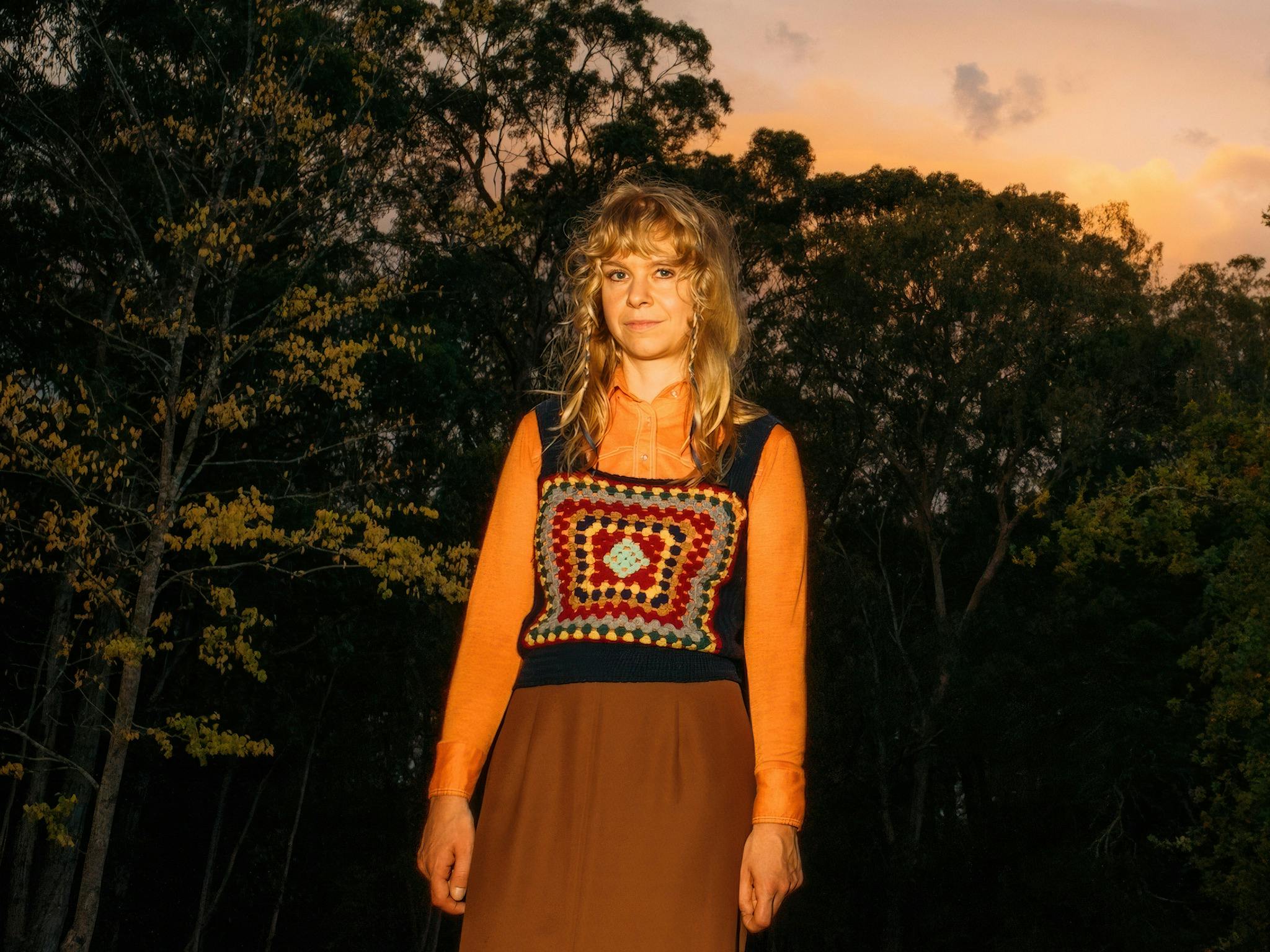 Lyrebird Presents at Meeniyan - Leah Senior